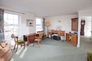 Sitting Room- click for photo gallery